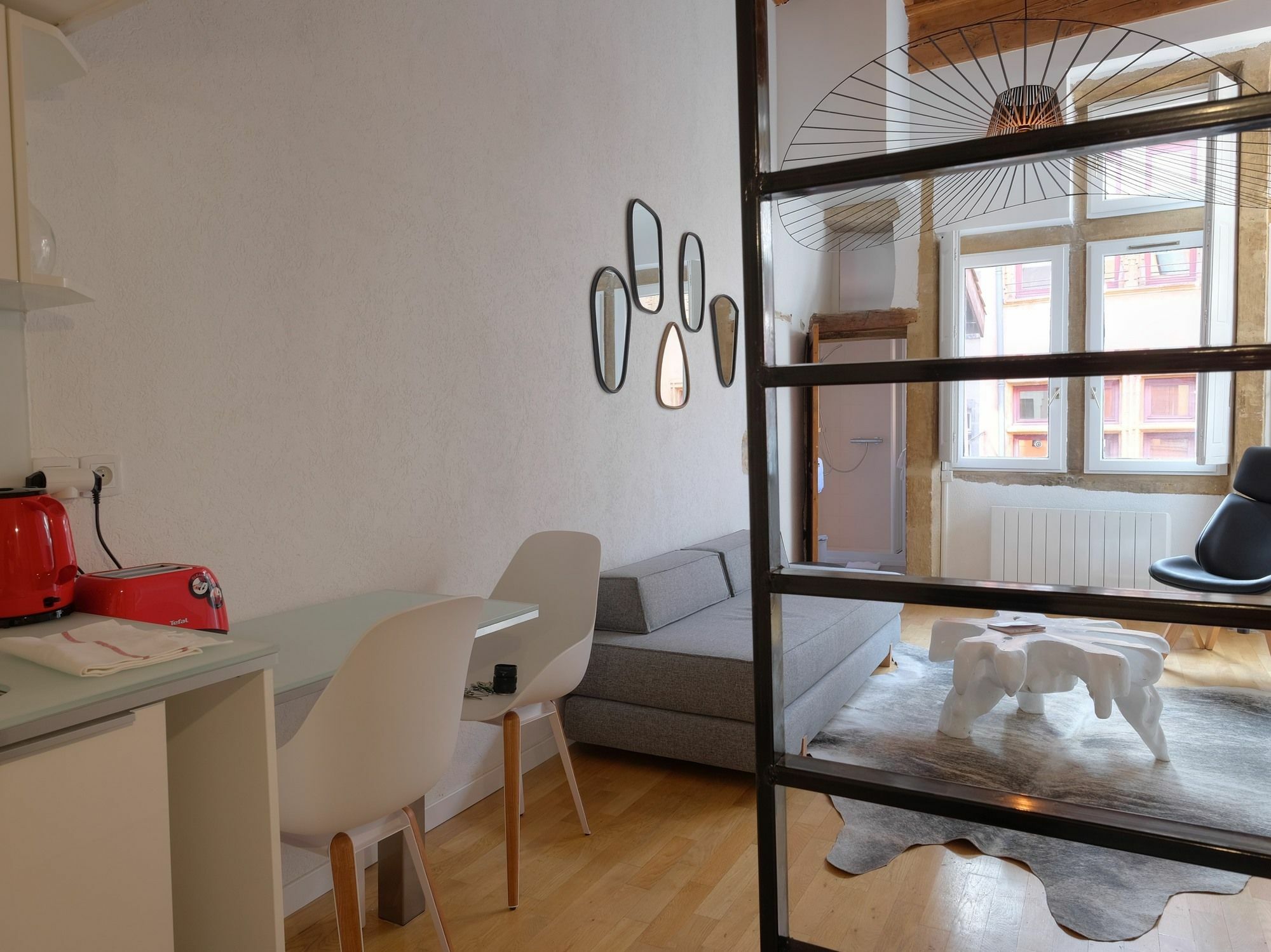 Honore - Hotel Pour Nomades Reveurs - 58 Merciere Lyon Eksteriør billede
